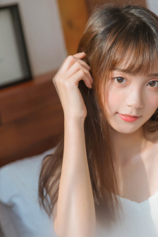 男人边吻奶边挵进去视频网站